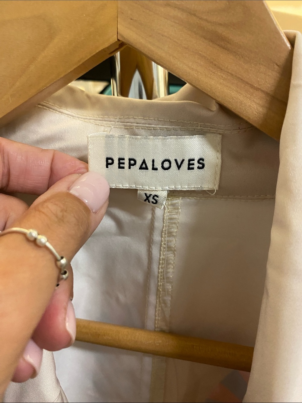 Pepaloves Sunshine Trenchcoat - Picture 2 of 7